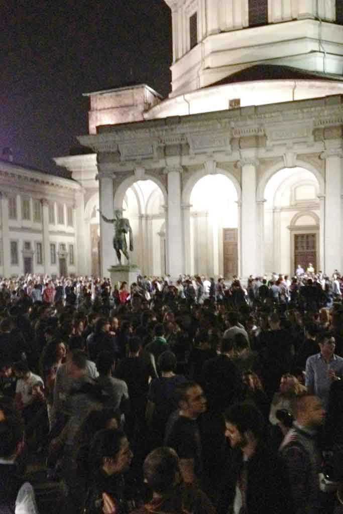 Stumbling into Milan Nightlife: Open-Air Party