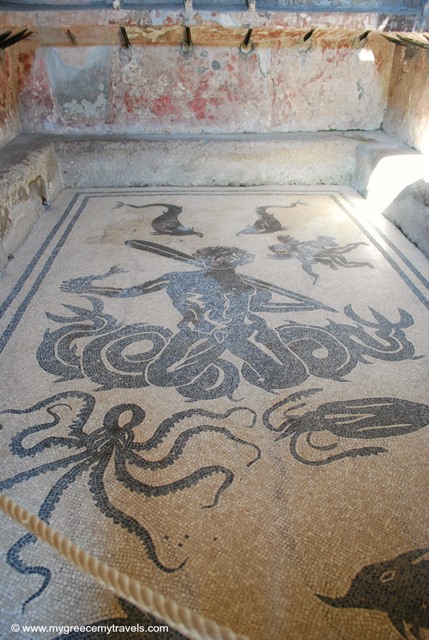 mosaic baths at herculaneum