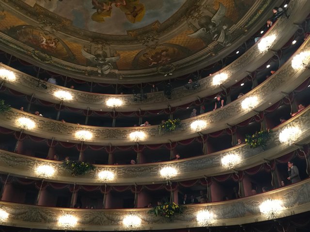 donzinetti opera house interior seats