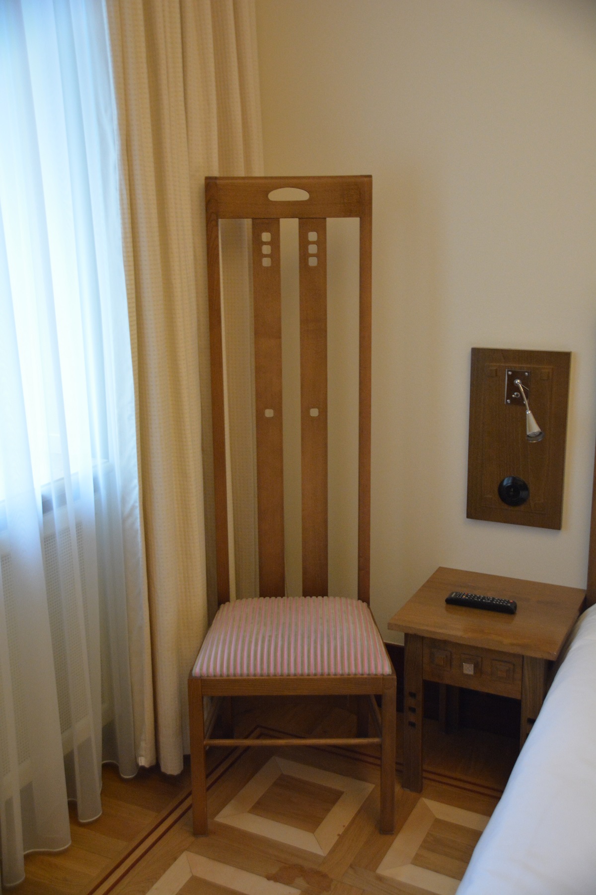 Period furniture at the Rialto Hotel Warsaw.