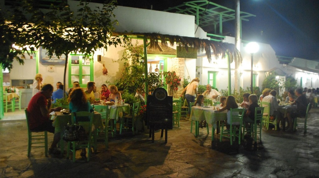 Artemonas taverna in Sifnos.